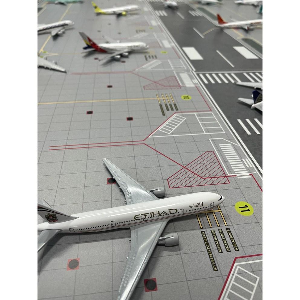 Die-cast 1:400 Scale Airplane Model, 16cm - PU AIR KOREA A320
