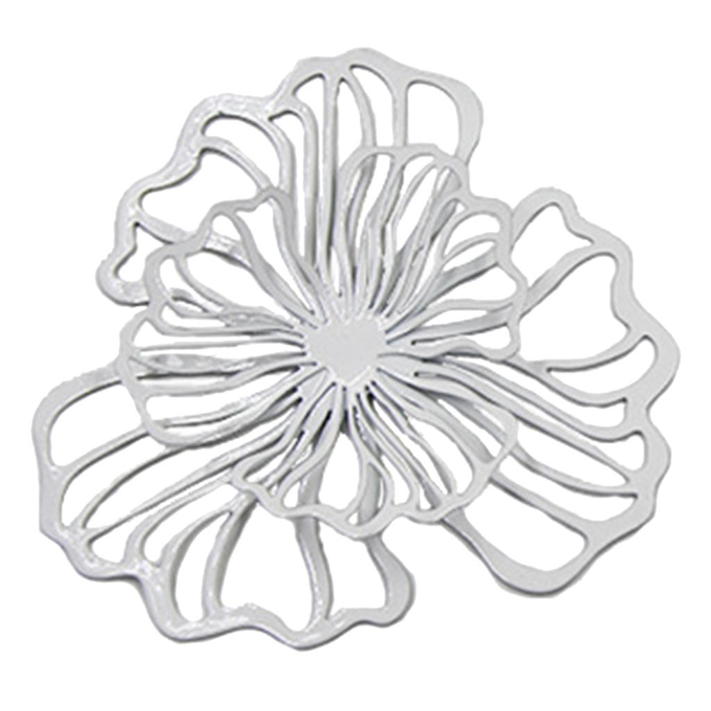 Elegantní kovová květinová nástěnná dekorace s dvouvrstvým květinovým nápisem pro moderní domácí estetiku pro milovníka umění, hospodyňku