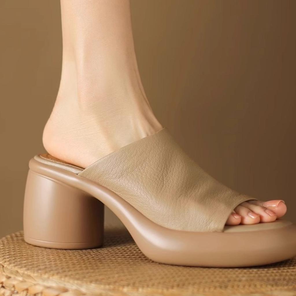 Small height-increasing thick-soled slippers women's summer wear soft-soled soft leather one-word sandals simple high-heeled muffin slippers