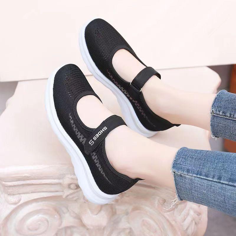 Mom shoes fly-woven breathable mesh soft sole medium and old walking shoes cloth shoes elderly shoes