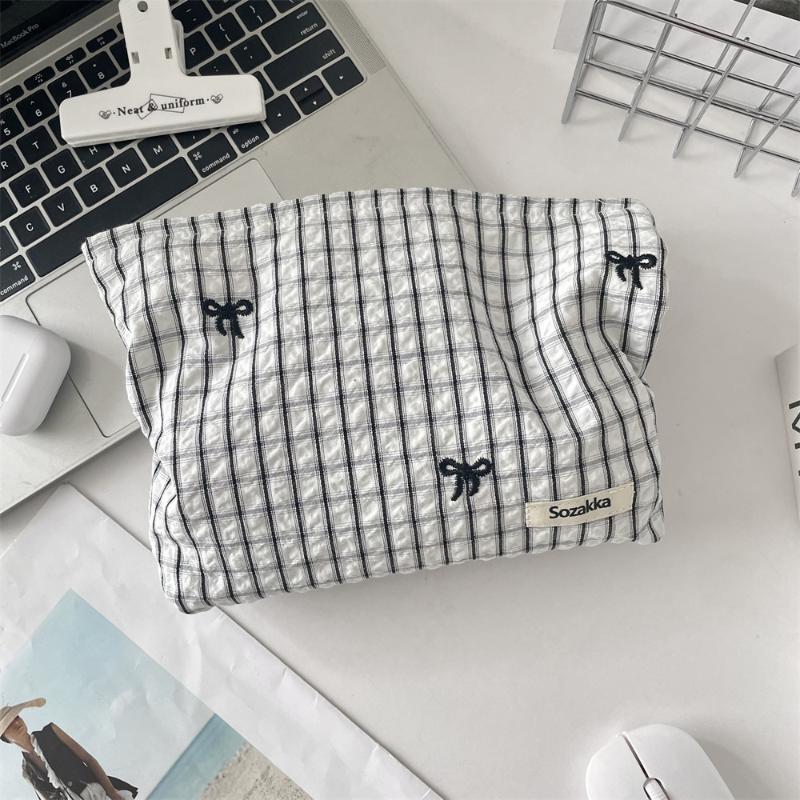 

Свежая полосатая клетчатая косметичка корейская простая с вышивкой в виде банта сумка для хранения косметики косметичка органайзер для туалетных принадлежностей