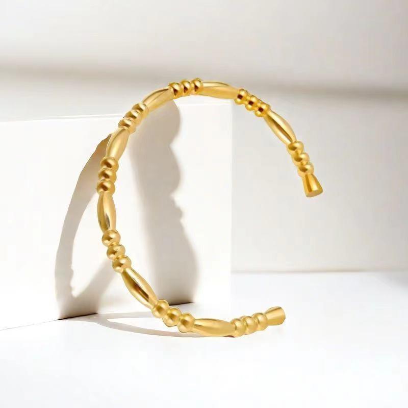 Bracelet Girls Niche Titanium Steel Jewelry Premium Sense Ins Wind Nail Opening Jewelry