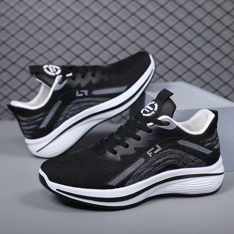 

Мужские весенне-летние новые кроссовки с мягкой подошвой, дышащие, повседневные, легкие, спортивные кроссовки для бега 44 чёрный
