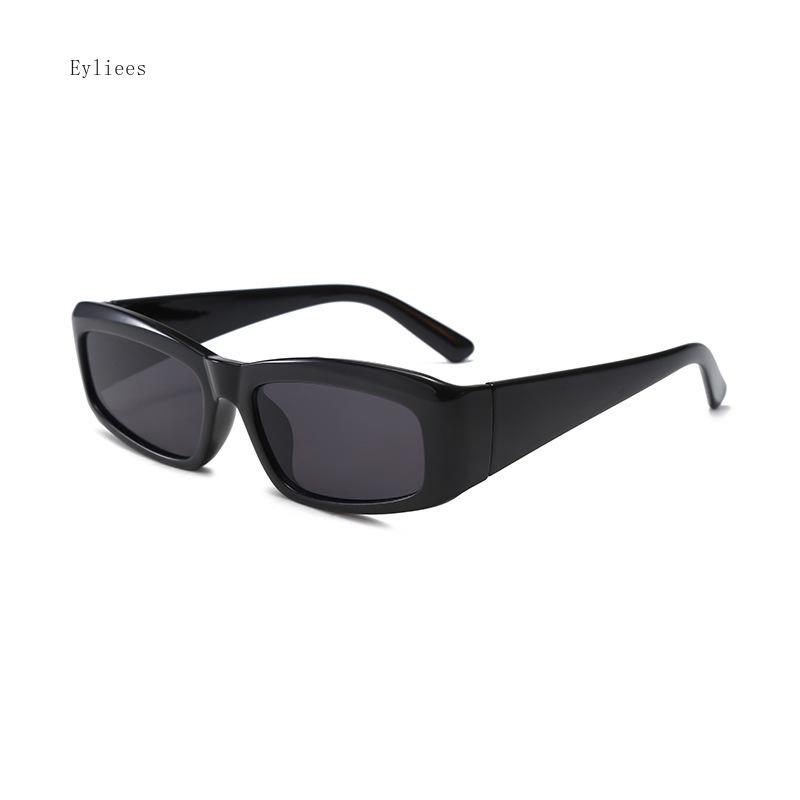

Vintage Shades For Men Women Trendy Small Square Sun Glasses Summer Popular Retro Sun Glasses New Fashion Female