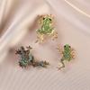 Diamond-encrusted Frog High-end Brooch, Rhinestone, Reptile Corsage, Coat, Overcoat Accessory, Brooch and Accessory