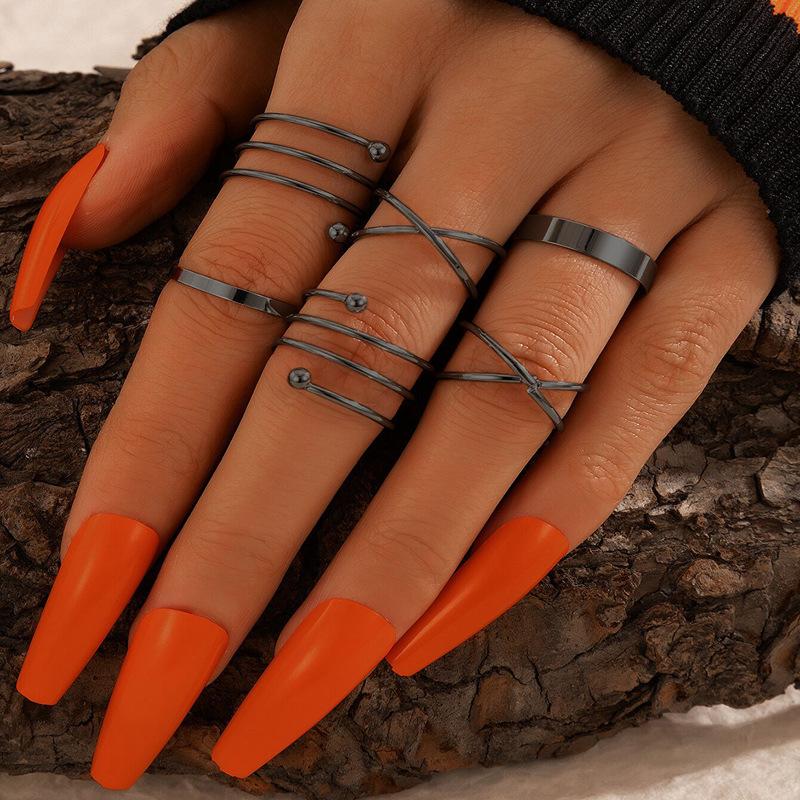 Vintage Gothic Black Rings Set for Women Girls Retro Multi Knuckle Joint Finger Ring Personality Snake Trendy Zircon