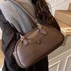High-value retro commuter underarm bag 2025 autumn new bowling bag women's casual temperament shoulder bag