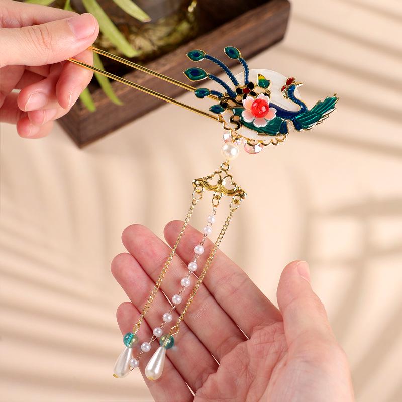 Elegant Chinese Metal Hairpin with Tassels - High-End Ancient Style Hanfu Accessory