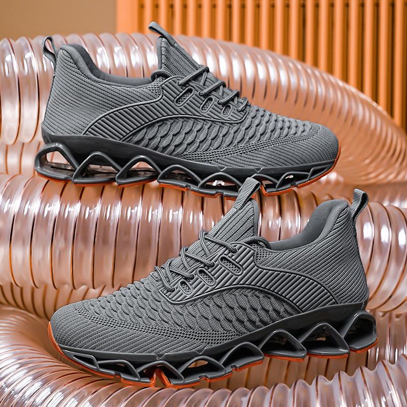 Outdoor men's shoes blade shoes new large size autumn fly-woven mesh student sports and leisure running shoes