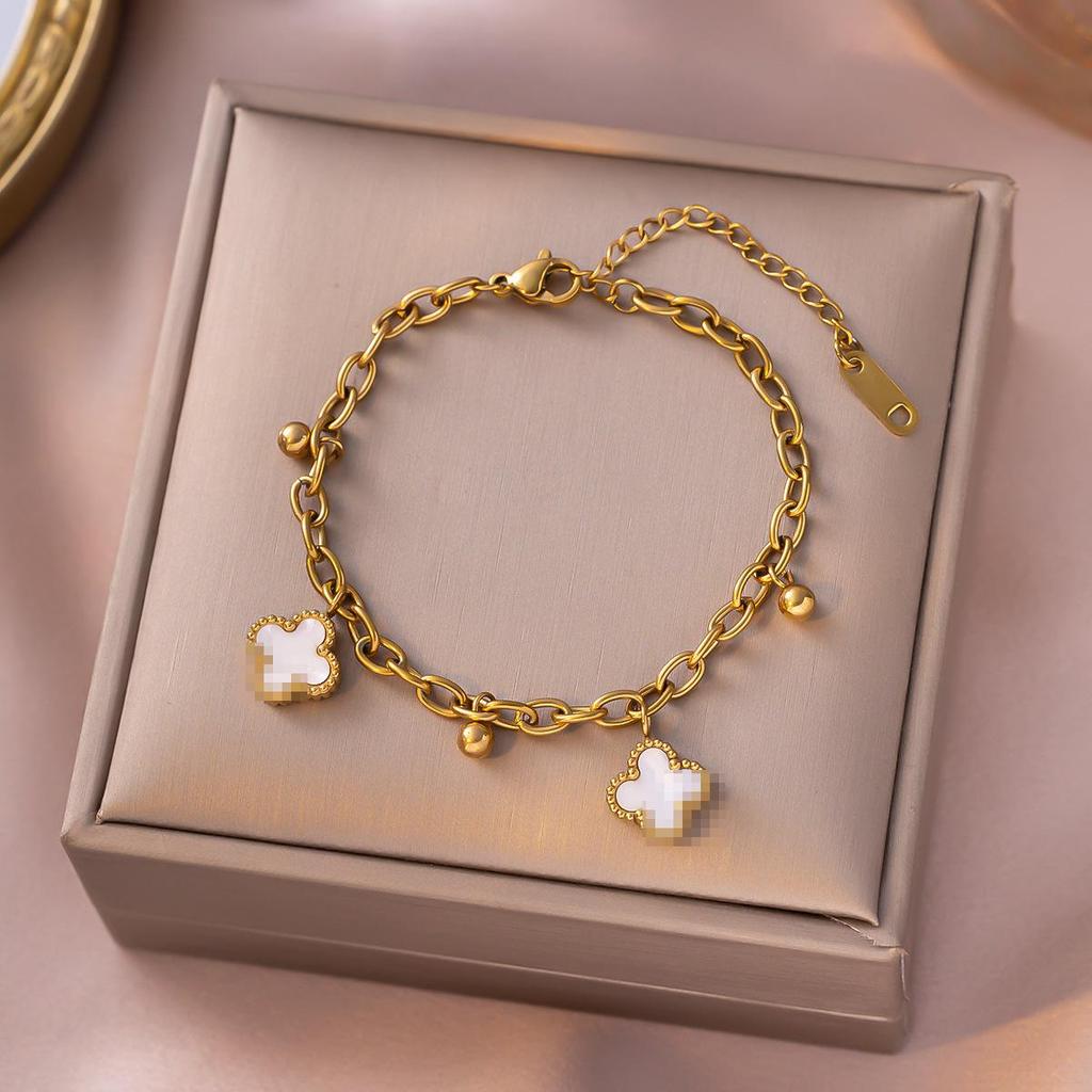 Elegant 18K Gold Titanium Steel Bracelets: European & American Fashion, Non-fading, Women's Versatile Personality Hand Jewelry