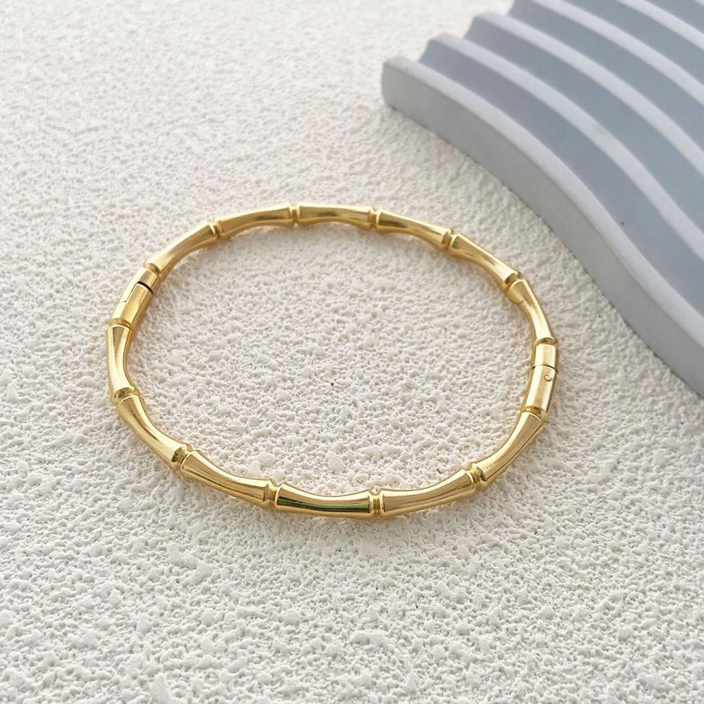 Simple and fashionable bamboo classic stainless steel color-retaining electroplating plain ring bracelet Versatile temperament lady model