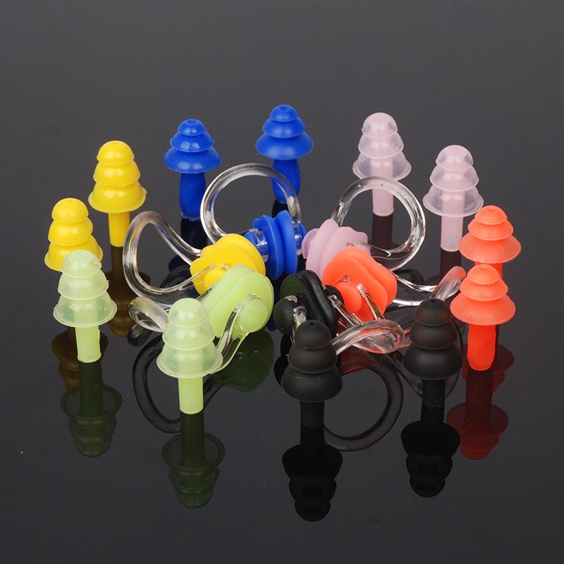Premium Boxed Waterproof Silicone Swimming Set: Earplugs & Nose Clips.