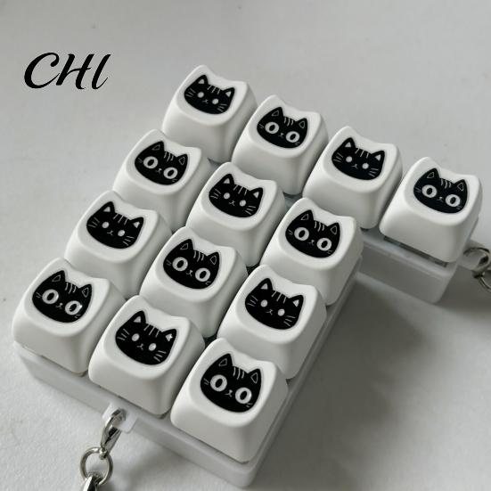 Handheld Clicker Fidget Black Cat Keyboard 4/9-Keys Anxiety Relief Finger Keychain Toy Office School Travel Decompression Button Sensory Hanging Decor