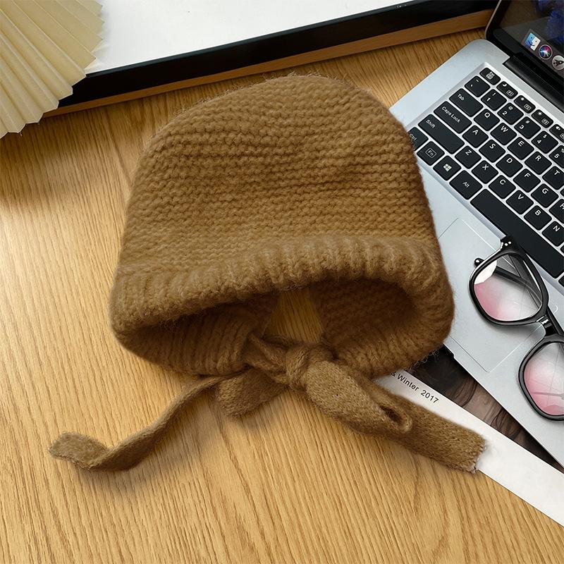 Wool hat women's big head circumference winter cold protection and warm ear protection knitted cold hat high-end blue pullover bag hat