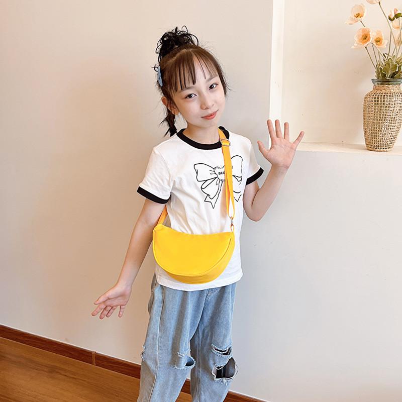 Stylish Nylon Kids Messenger Bag For Boys And Girls In Vibrant Summer Colors