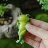 Micro Landscape Ornament Ornament, Frog Design Resin Figurine, Hand Painted Waterproof Miniature Figurine Garden Decor for Succulent Potted