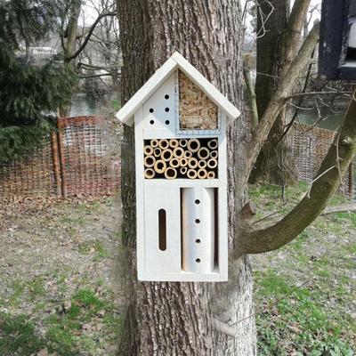 Holz-Bienenhaus Insekten-Schmetterlingshaus Hängendes Outdoor-Garten-Bienenstockhaus Insektenunterschlupf Nistkasten Für Marienkäfer Zufällige Farbe