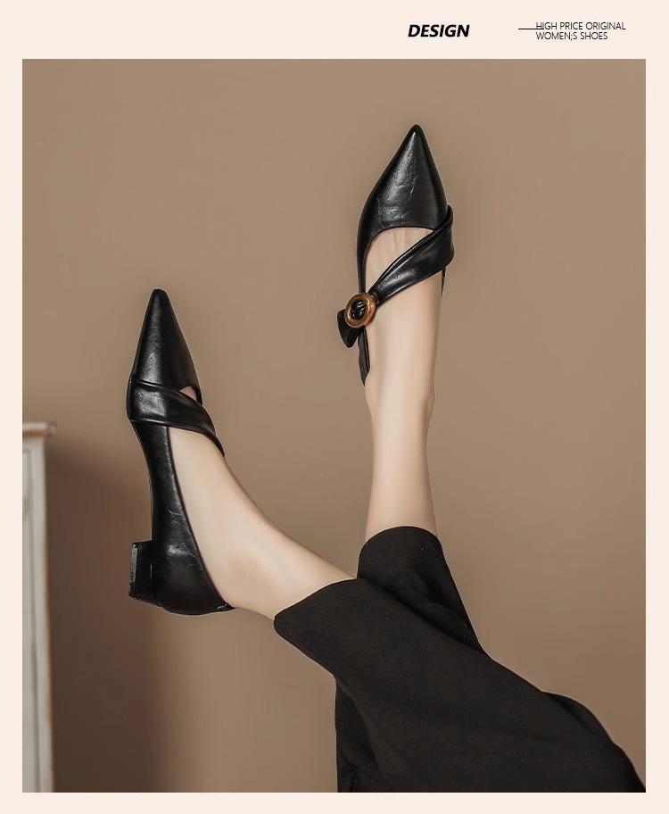 

Spring 2025 new one-word with metal buckle pointed flat-soled single shoes shallow mouth soft sole flat-heeled women s shoes ladyshoes tide 40