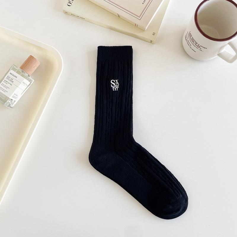 5 Pairs of Female Spring and Summer Sweat Absorbing Twist Letters In The Tube Cotton Pile Socks