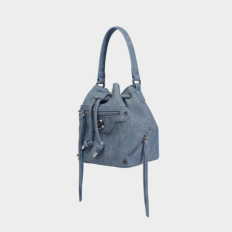 

Высокое качество 2024 года, лето, новая модная нишевая сумка-ведро для ковбойши, портативная маленькая модная переносная сумка-мессенджер синий