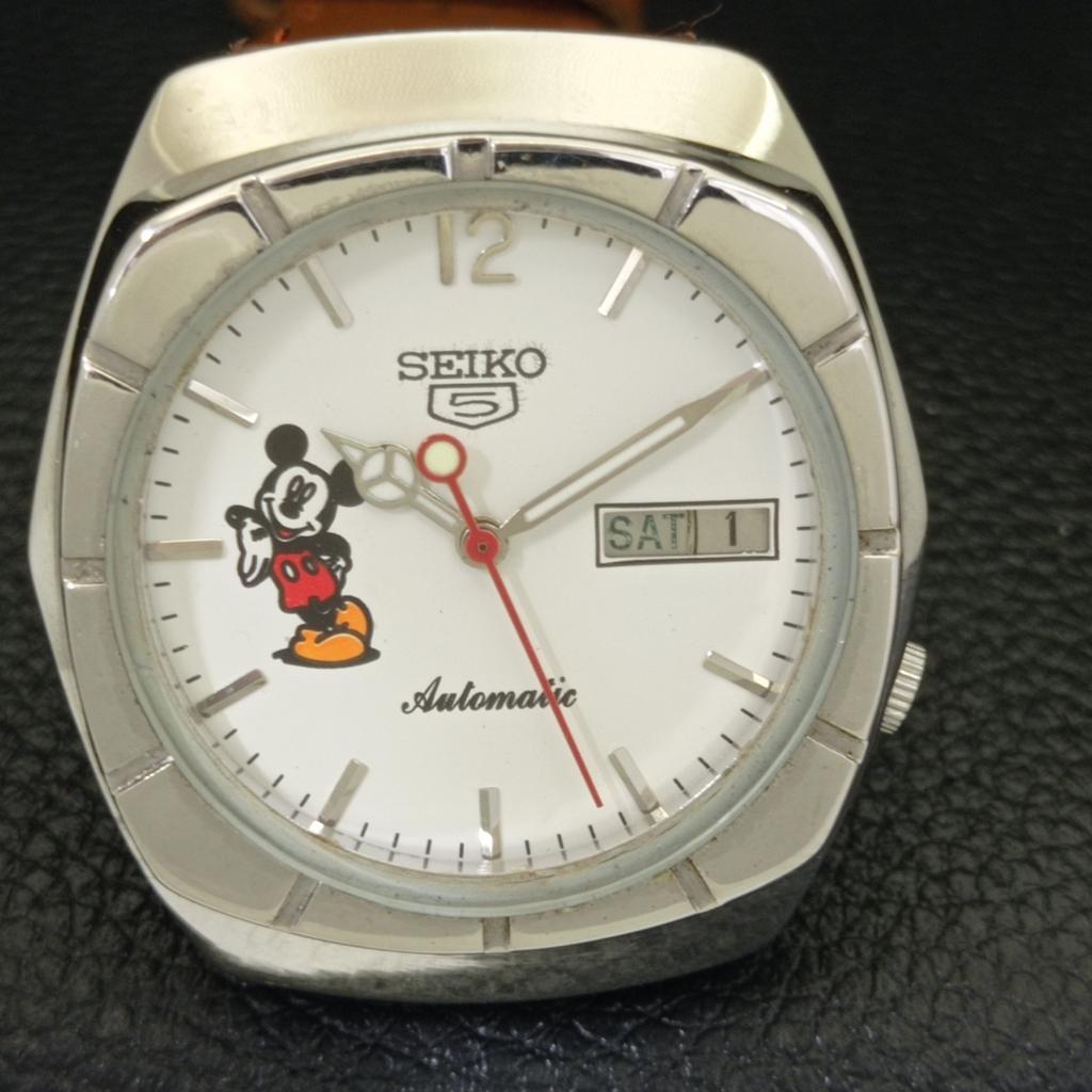 SEIKO 5 AUTOMATIC VINTAGE JAPAN 7009A MENS WHITE COLOR DIAL WATCH a700600-5