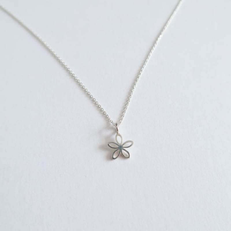DOL silver 925 Mini line flower necklace