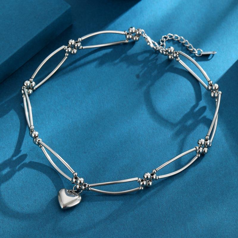 Temperament Versatile Metal Love Necklace Female Summer Ins Cold Wind Collarbone Chain Niche Design Neck Chain Pendant