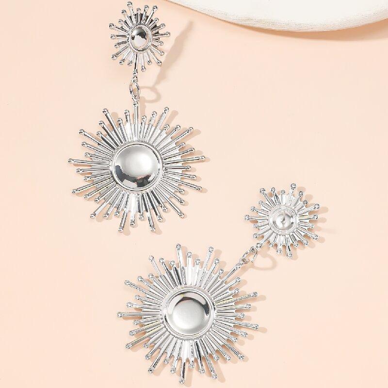 Sunburst Tassel Earrings for Women Statement Dangle Earrings Instagram Style Elegant Luxury Look European Jewelry золотой