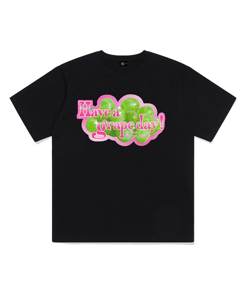 PAGESIISII Grape Day Printed Short Sleeve T-Shirt Black