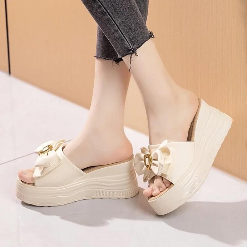 Women Fashion Thick Sole Home Platform Slippers Summer Clogs Elevated Thick-soled Slides Shoes Damen Non Slip Flip Flops Sandals