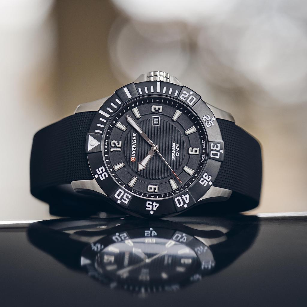 WENGER SEAFORCE Gift Watch 01.0641.132 Quartz