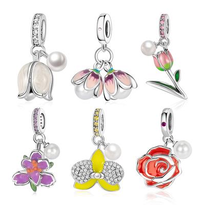 Série Květinové perly Přívěsky Tulipán Lilie Visací korálek Pasuje na náramek Pan Charm DIY Dámské šperky Dárek