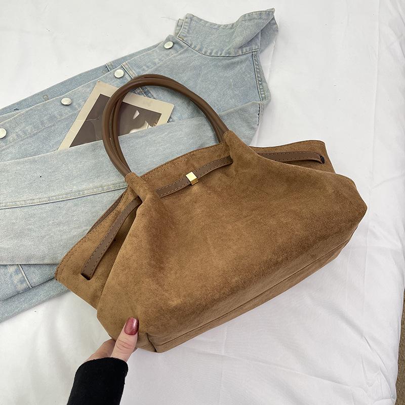 Autumn New Fashionable Matte Portable Shoulder Bag Simple Retro Green Underarm Bag Large Capacity Commuter Bag