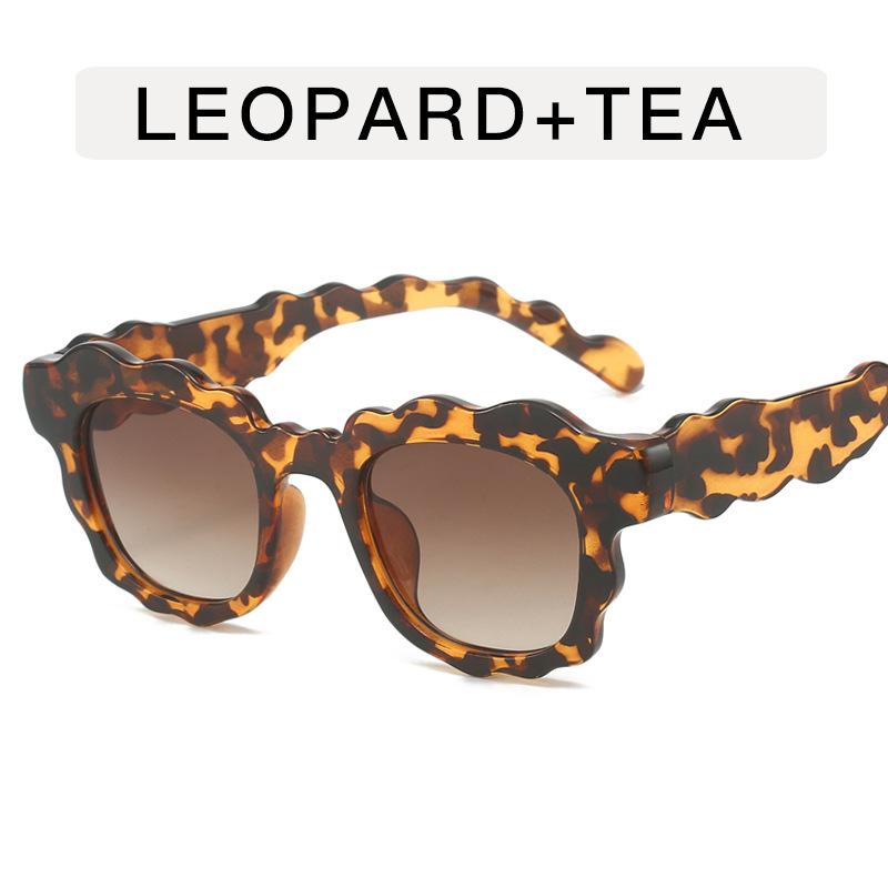 Square Women Men Sunglasses Rectangle Designer Flower Sun Glasses Male Retro Black Lens Driving Fishing Cloud Eyewear