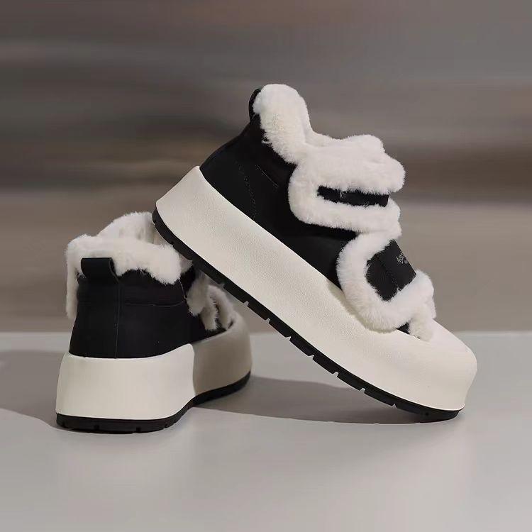 

МОДНЕ ВЗУТТЯ Чоловічі дихаючі спортивні кросівки Спортивне взуття для бігу Відкритий жіночий теніс Тренажер для тренажерного залу 40 чорний