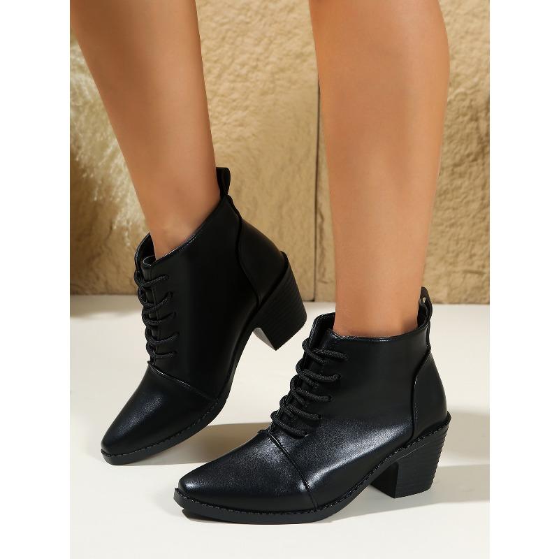 British Style Lace-up Mid-heel Boots 2025 Winter New Thick-heeled Large Size Pointed Martin Boots for Women