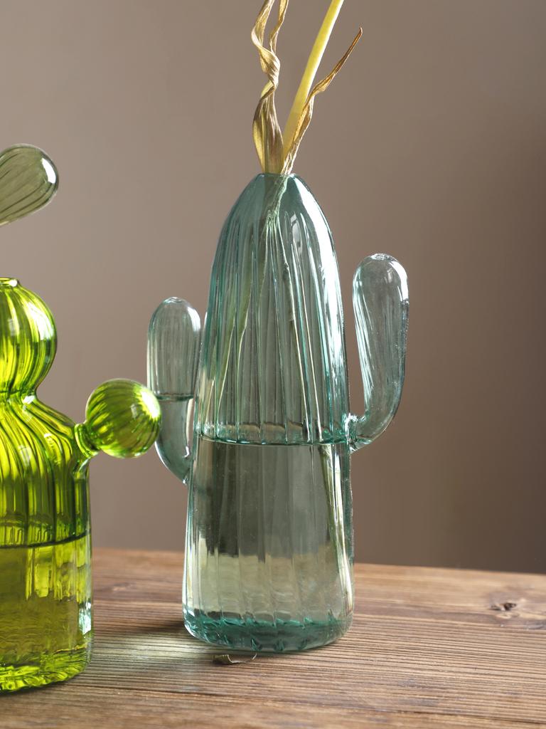 Glass Vase With Cactus Shaped Design Exquisite Workmanship Table Centerpiece Plant Vase For Dining Room Home Decorations Gifts