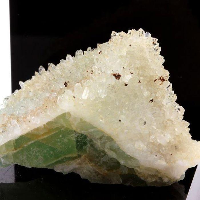 Fluorite + Quartz 349.6 carats