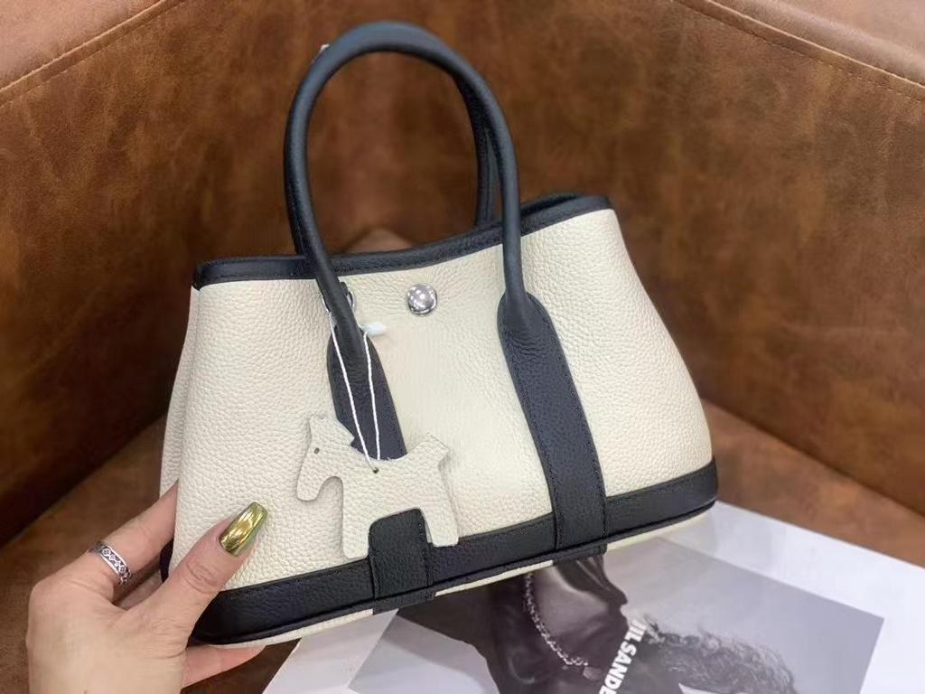 Women's Genuine Cowhide Leather Garden Tote - Large Capacity Bucket Shoulder Bag