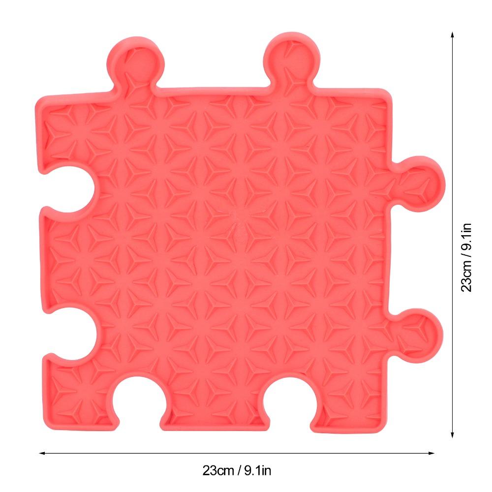 Silicone Pet Lick Mat Suction Cup Bottom Cat Lick Pad Reusable Pet Feeding Mat Food Use