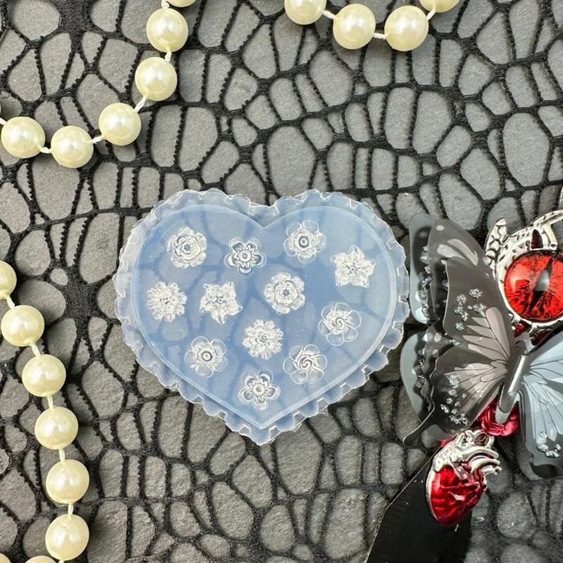 Silikon Nagelkunstform mit Pilz-, Ahornblatt-, Herzmustern für DIY Maniküre-Design, wiederverwendbare Vorlage