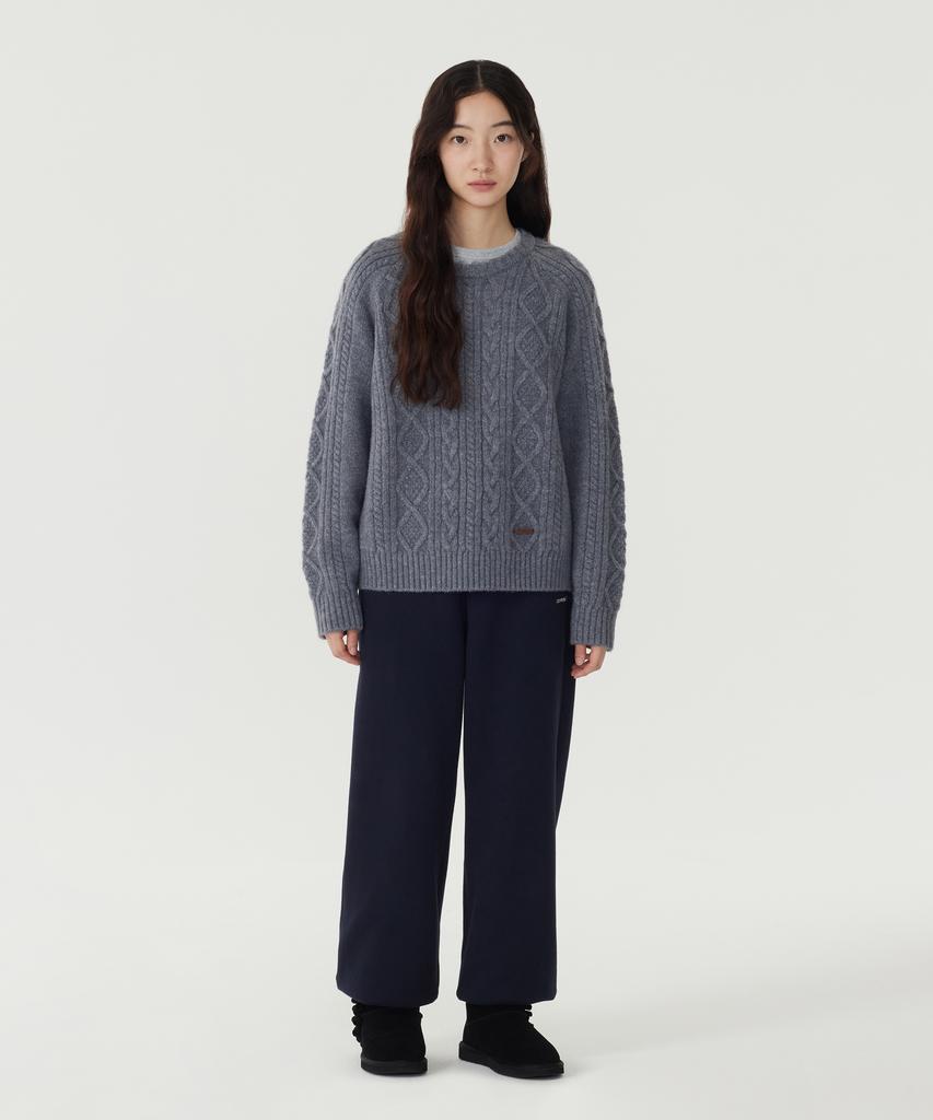 COVERNAT WOMAN Wool Blend Cable Knit Ivory