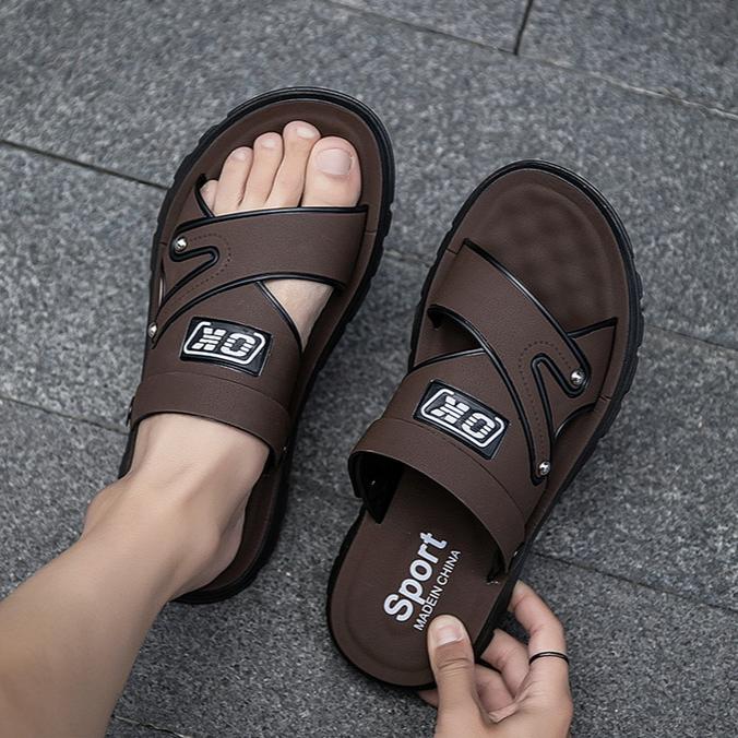 Klapki Jednosłowne dla Mężczyzn na Lato Modne Obuwie Wierzchnie Antypoślizgowe i Odporne na Ścieranie Plażowe Męskie Klapki Klapki