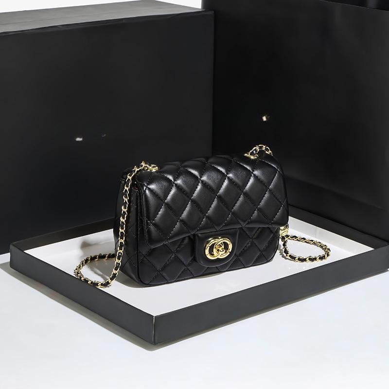 French Small Fragrance Diamond Chain Bag Light Luxury Shoulder Bag Crossbody Bag Small Bag Women's Bag Versatile High End Sense