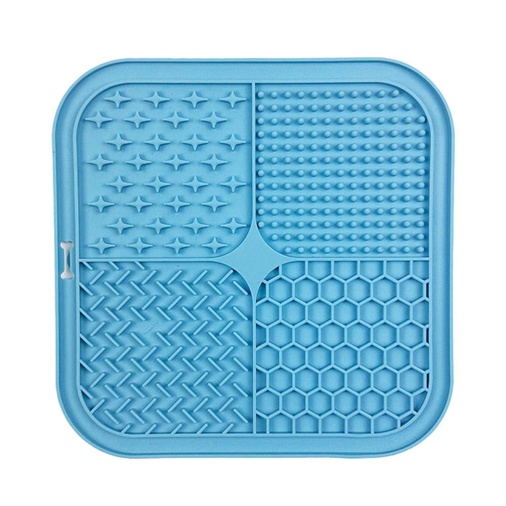 Silicone Dog Lick Mat With Suction Cup Slow Feeder Pet Bathing Distraction Pad Food Training Mat for Dogs Cats Pet Supplies