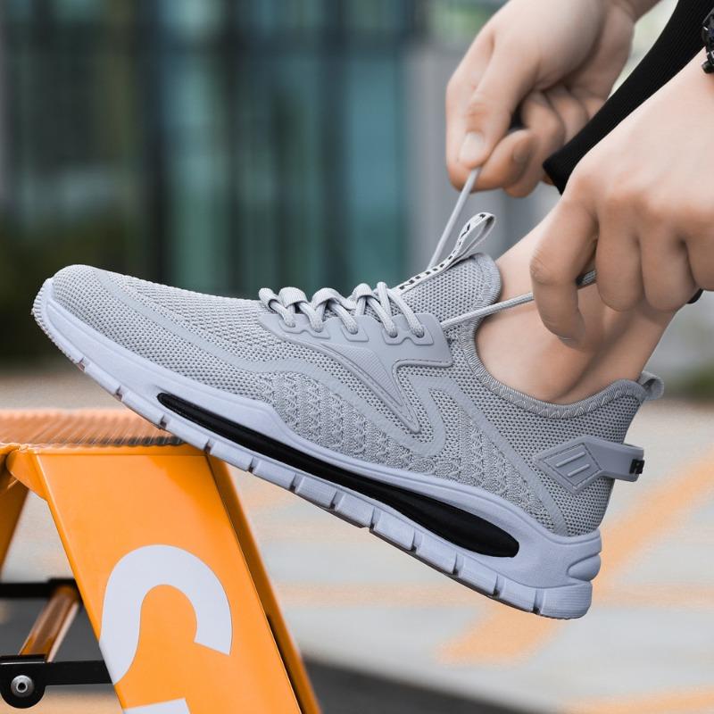 New fly-woven men's shoes spring and summer breathable mesh sports running shoes men's work leisure versatile