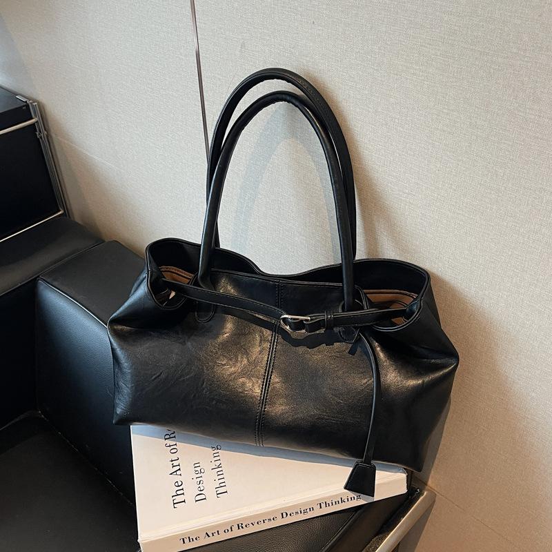 Large-capacity Retro Oil Wax Pitot Bag Women's 2025 Autumn New Handbag Versatile Shoulder Bag Underarm Bag