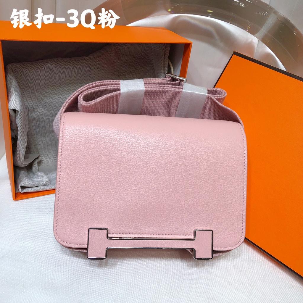 2025 New wide strap geta clog bag leather women's bag commuting versatile one-shoulder crossbody stewardess bag small square bag