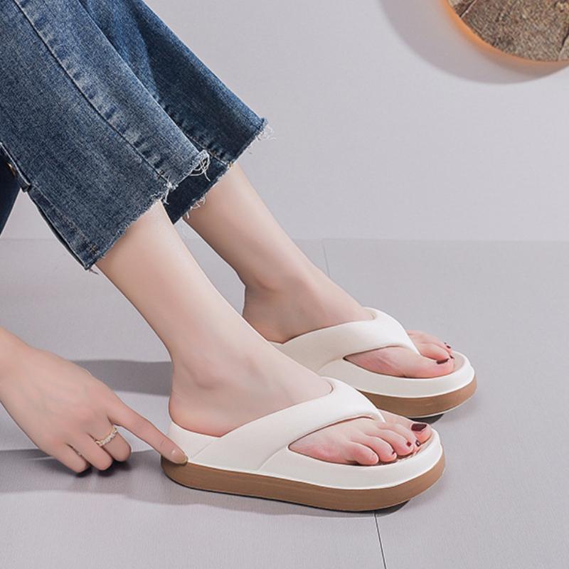 Woman Flip Flops Popular Design Shoes Casual Platform Sandals Non-slip Outdoor Slippers Features Flat Sandals