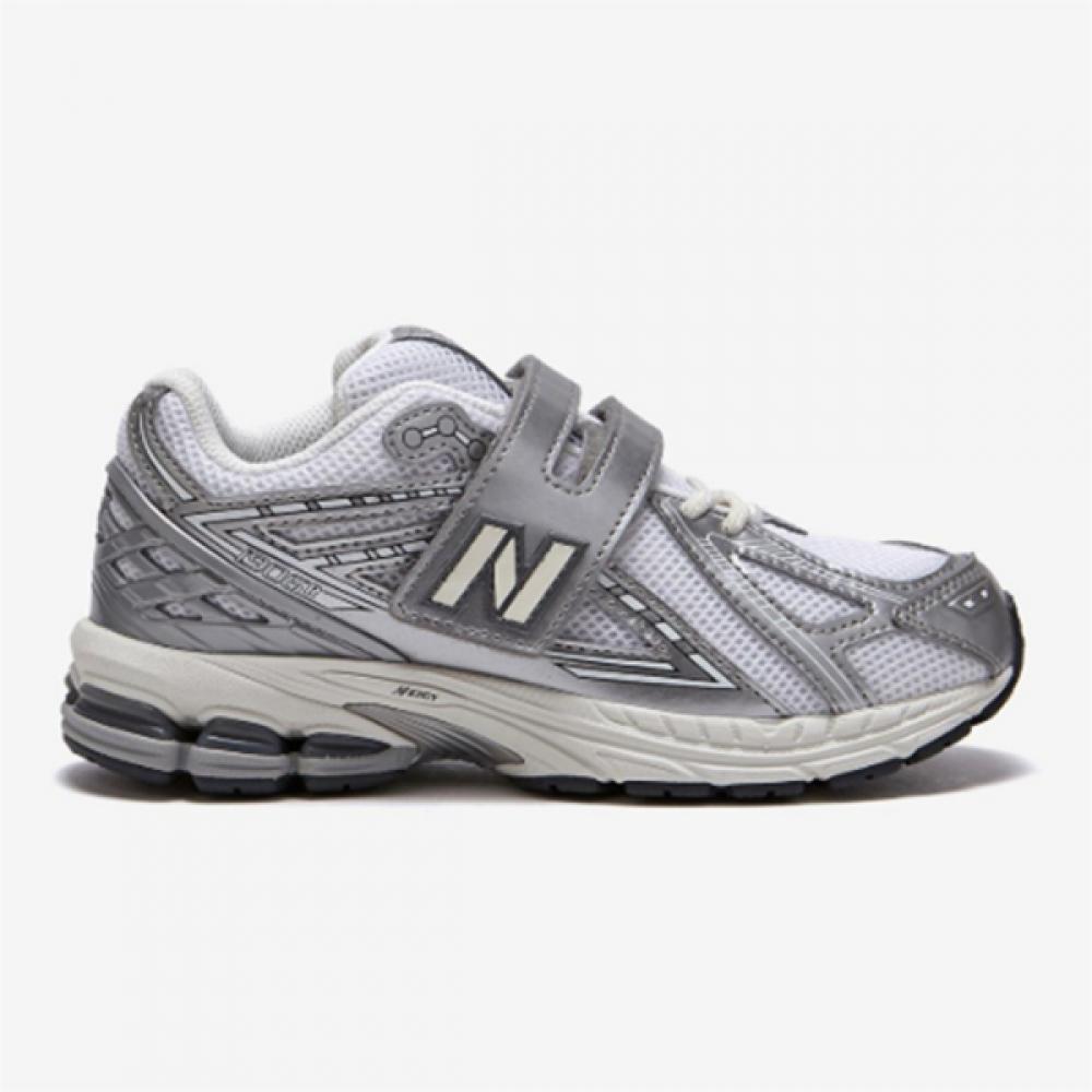 

New Balance Детские кроссовки Pv1906sw B1 Nkpmfs132w 10 NKPMFS132W 10/220
